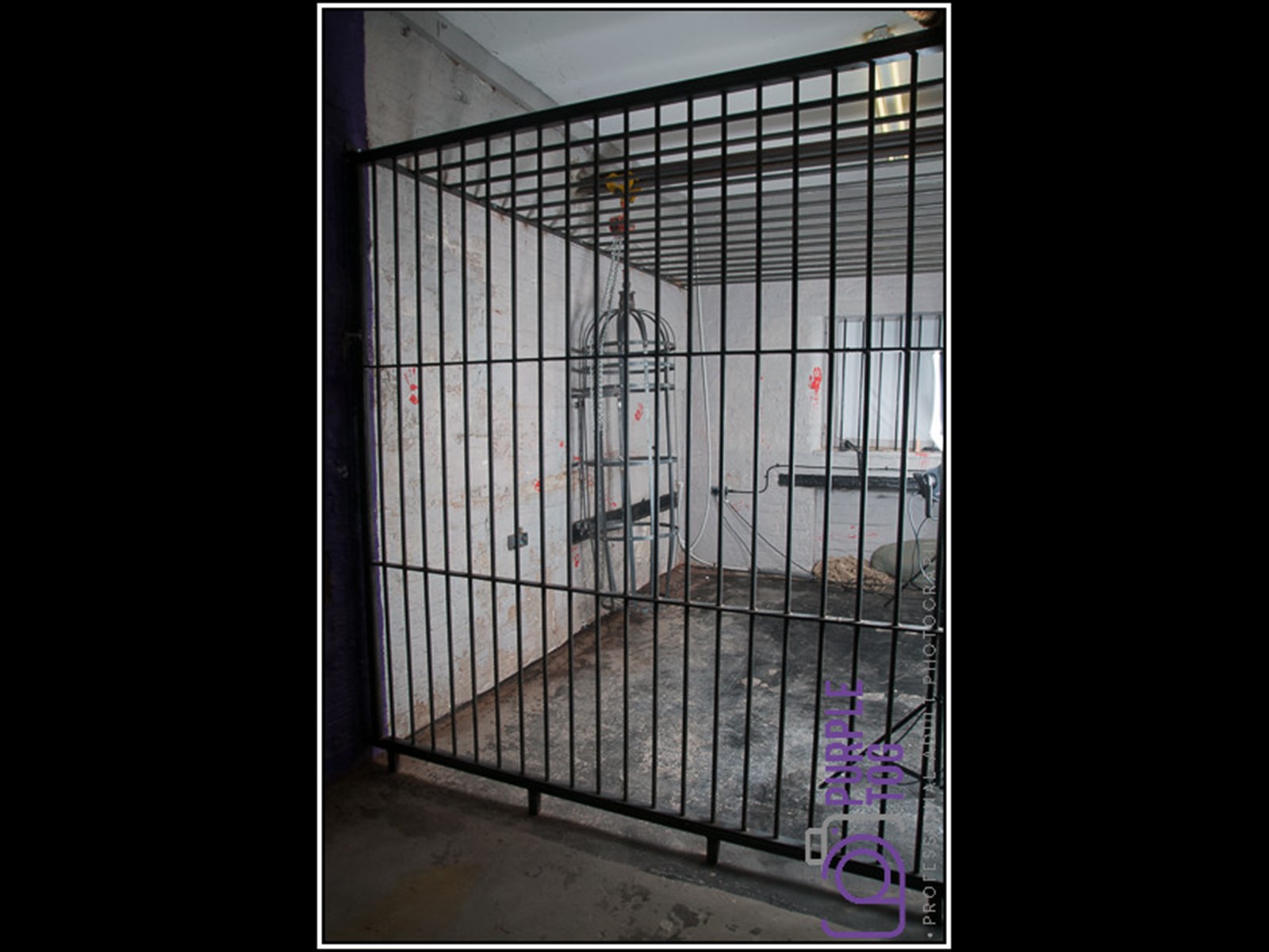Prison Interrogation Holding Cell Gibbet Medieval Torture